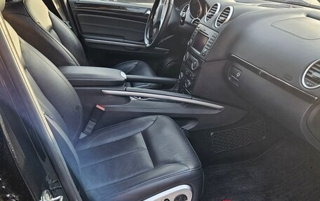 Mercedes-Benz GL-Класс, 2011 год, 1 850 000 рублей, 14 фотография