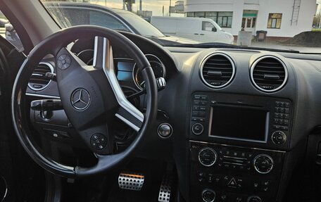 Mercedes-Benz GL-Класс, 2011 год, 1 850 000 рублей, 29 фотография