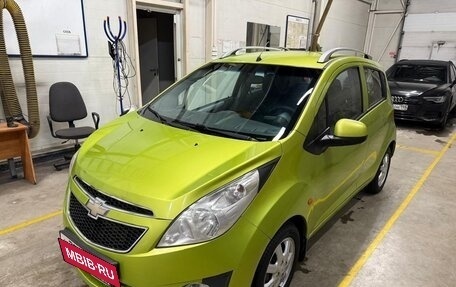 Chevrolet Spark III, 2010 год, 399 000 рублей, 2 фотография