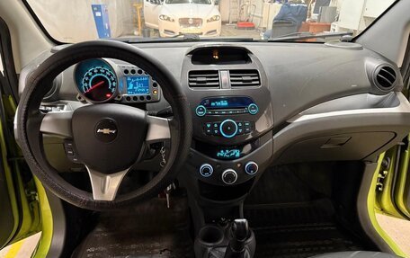 Chevrolet Spark III, 2010 год, 399 000 рублей, 21 фотография