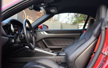 Porsche 911, 2021 год, 23 500 000 рублей, 17 фотография