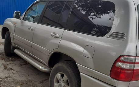 Toyota Land Cruiser 100 рестайлинг 2, 1998 год, 1 500 000 рублей, 7 фотография