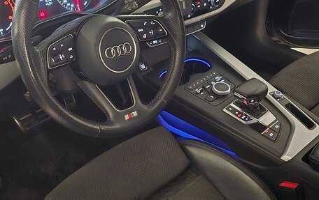 Audi A4, 2017 год, 2 490 000 рублей, 4 фотография