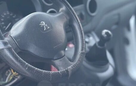 Peugeot Partner II рестайлинг 2, 2012 год, 321 000 рублей, 9 фотография