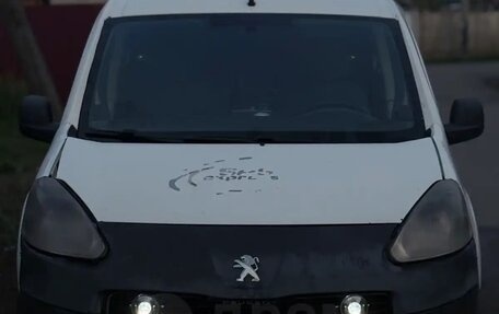 Peugeot Partner II рестайлинг 2, 2012 год, 321 000 рублей, 2 фотография