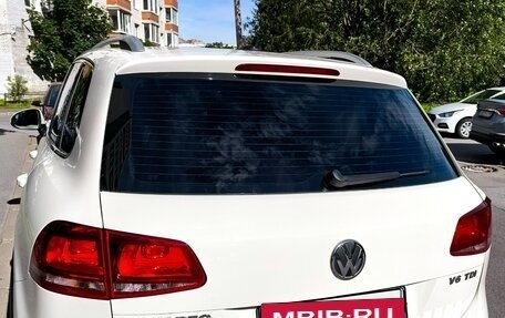 Volkswagen Touareg III, 2011 год, 1 700 000 рублей, 2 фотография