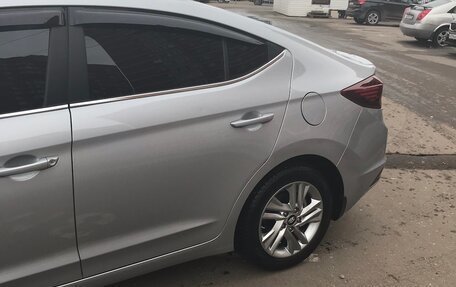 Hyundai Elantra VI рестайлинг, 2020 год, 1 390 000 рублей, 6 фотография