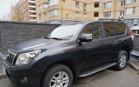 Toyota Land Cruiser Prado 150 рестайлинг 2, 2013 год, 3 050 000 рублей, 9 фотография
