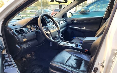 Toyota Camry, 2014 год, 1 400 000 рублей, 10 фотография