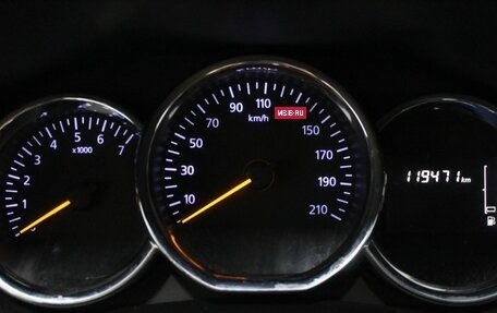 Renault Logan II, 2019 год, 630 000 рублей, 10 фотография