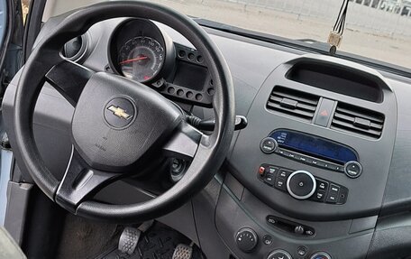 Chevrolet Spark III, 2012 год, 550 000 рублей, 5 фотография