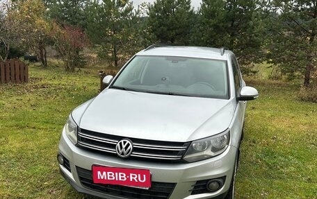 Volkswagen Tiguan I, 2011 год, 950 000 рублей, 1 фотография