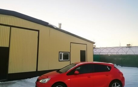 Opel Astra J, 2010 год, 430 000 рублей, 1 фотография