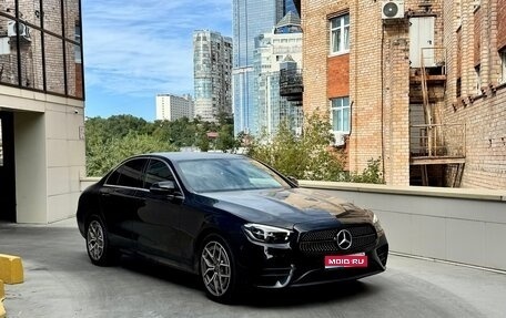 Mercedes-Benz E-Класс, 2020 год, 3 200 000 рублей, 1 фотография