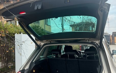 Volkswagen Tiguan II, 2018 год, 2 300 000 рублей, 10 фотография