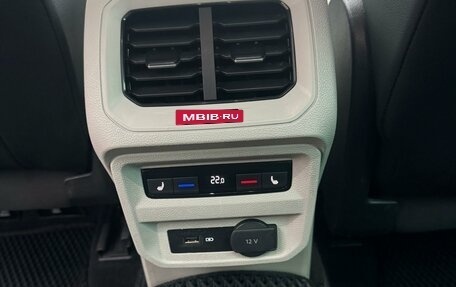 Volkswagen Tiguan II, 2018 год, 2 300 000 рублей, 16 фотография