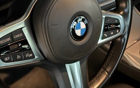BMW 3 серия, 2019 год, 2 700 000 рублей, 15 фотография