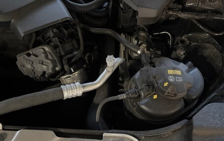 BMW 3 серия, 2019 год, 2 700 000 рублей, 25 фотография