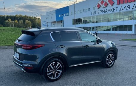 KIA Sportage IV рестайлинг, 2018 год, 2 640 000 рублей, 4 фотография