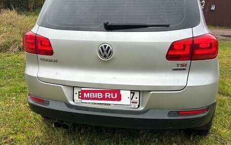 Volkswagen Tiguan I, 2011 год, 950 000 рублей, 4 фотография