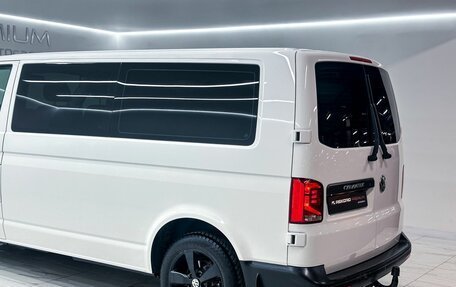 Volkswagen Caravelle T6 рестайлинг, 2021 год, 3 800 000 рублей, 19 фотография