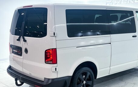 Volkswagen Caravelle T6 рестайлинг, 2021 год, 3 800 000 рублей, 22 фотография