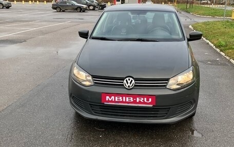 Volkswagen Polo VI (EU Market), 2011 год, 498 000 рублей, 3 фотография