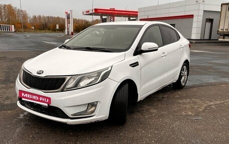 KIA Rio III рестайлинг, 2013 год, 500 000 рублей, 2 фотография