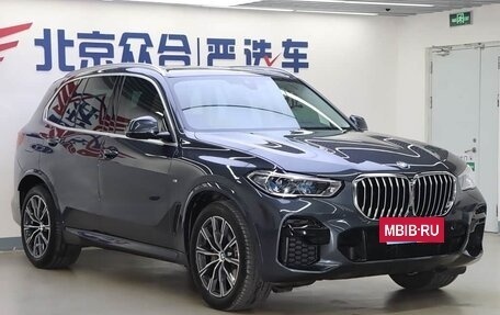 BMW X5, 2022 год, 6 830 000 рублей, 2 фотография