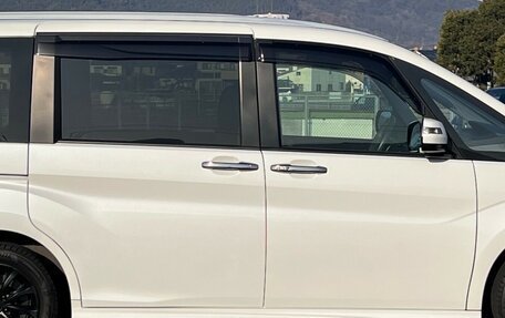 Honda Stepwgn IV, 2017 год, 1 755 000 рублей, 4 фотография