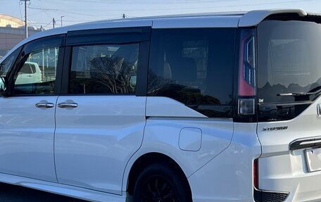 Honda Stepwgn IV, 2017 год, 1 755 000 рублей, 7 фотография