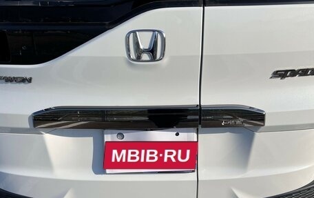 Honda Stepwgn IV, 2017 год, 1 755 000 рублей, 12 фотография