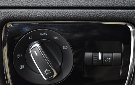 Skoda Superb III рестайлинг, 2013 год, 1 150 000 рублей, 9 фотография