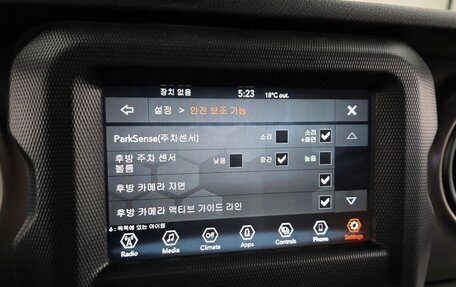 Jeep Wrangler, 2019 год, 3 209 000 рублей, 6 фотография