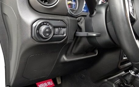 Jeep Wrangler, 2019 год, 3 209 000 рублей, 18 фотография