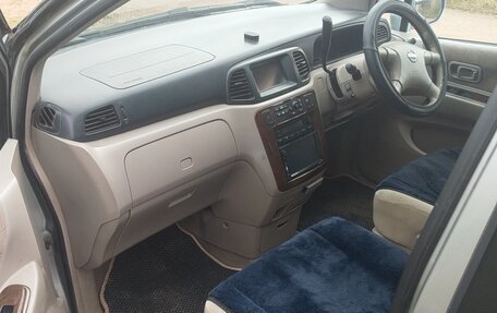 Nissan Liberty, 2001 год, 300 000 рублей, 11 фотография