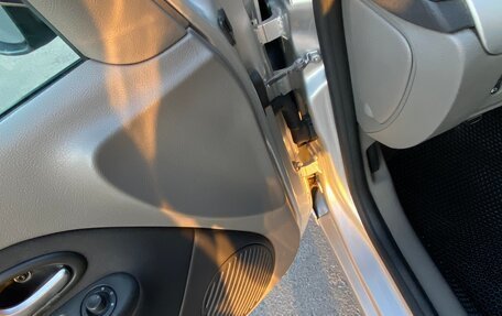 Renault Symbol, 2009 год, 430 000 рублей, 13 фотография