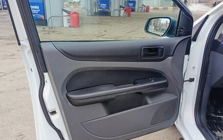 Ford Focus II рестайлинг, 2007 год, 340 000 рублей, 17 фотография