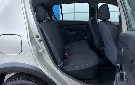 Renault Sandero II рестайлинг, 2015 год, 797 000 рублей, 14 фотография