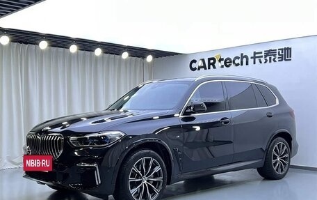 BMW X5, 2022 год, 6 270 000 рублей, 2 фотография