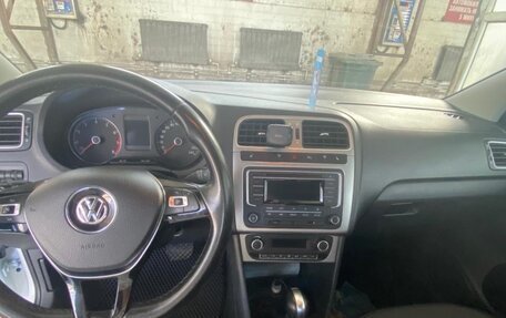 Volkswagen Polo VI (EU Market), 2017 год, 1 200 000 рублей, 4 фотография