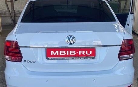 Volkswagen Polo VI (EU Market), 2017 год, 1 200 000 рублей, 2 фотография