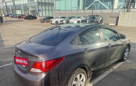 Hyundai Solaris II рестайлинг, 2013 год, 700 000 рублей, 4 фотография