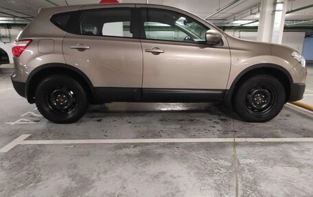 Nissan Qashqai, 2011 год, 850 000 рублей, 2 фотография