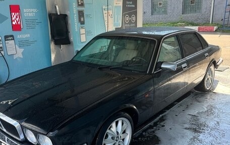 Jaguar XJ III (X350), 1994 год, 1 200 000 рублей, 9 фотография