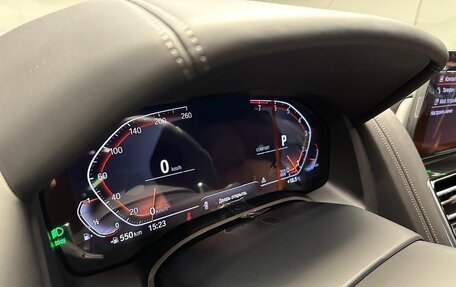 BMW 8 серия, 2023 год, 13 000 000 рублей, 10 фотография