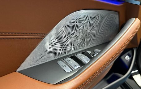 BMW 8 серия, 2023 год, 13 000 000 рублей, 20 фотография