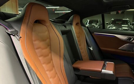 BMW 8 серия, 2023 год, 13 000 000 рублей, 31 фотография