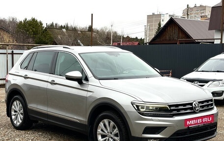 Volkswagen Tiguan II, 2018 год, 2 590 000 рублей, 2 фотография