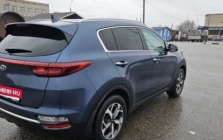 KIA Sportage IV рестайлинг, 2019 год, 1 800 000 рублей, 6 фотография